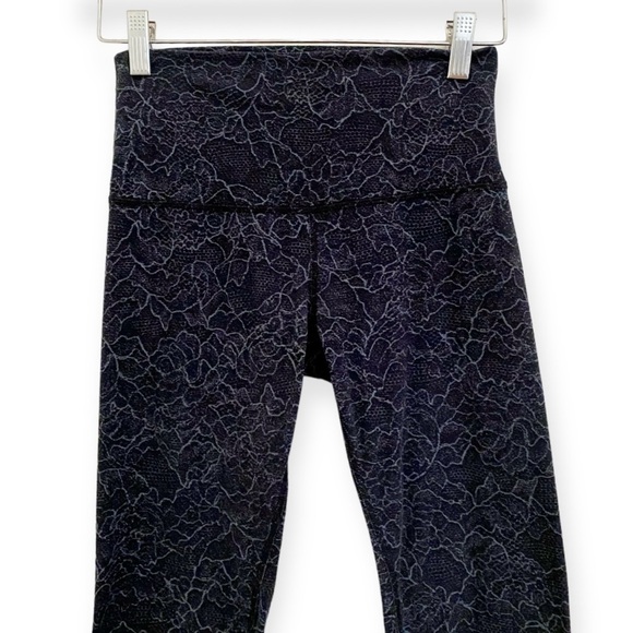 Lululemon Align Pant Full Length 28” Lacescape Dark Cast Black Gray Size 4 Nulu - Picture 4 of 12